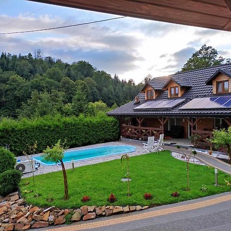 Jaskowa Chata Bieszczady Apartament Z Basenem Baligród المظهر الخارجي الصورة