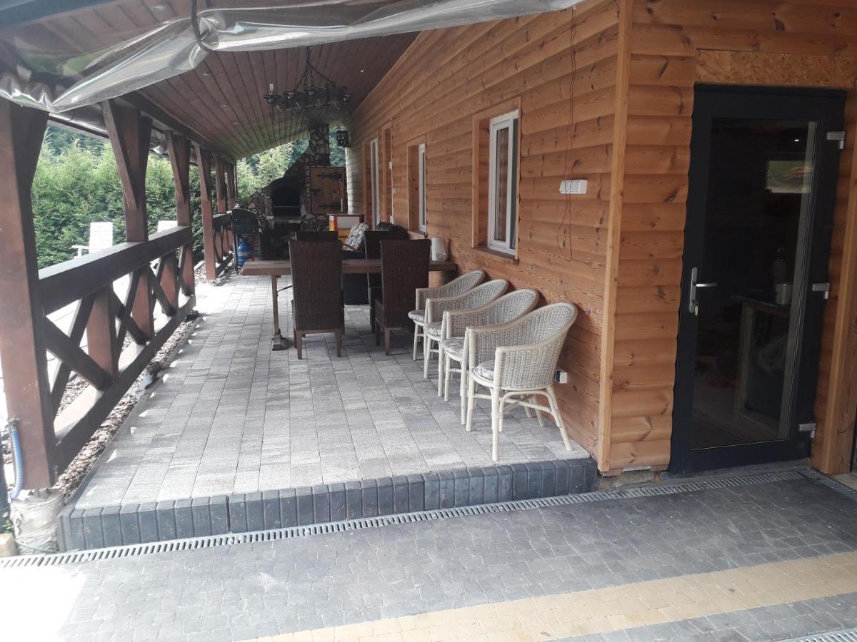 Jaskowa Chata Bieszczady Apartament Z Basenem Baligród المظهر الخارجي الصورة