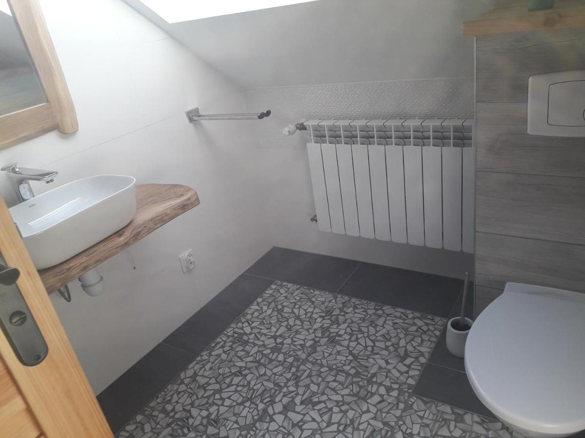 Jaskowa Chata Bieszczady Apartament Z Basenem Baligród المظهر الخارجي الصورة