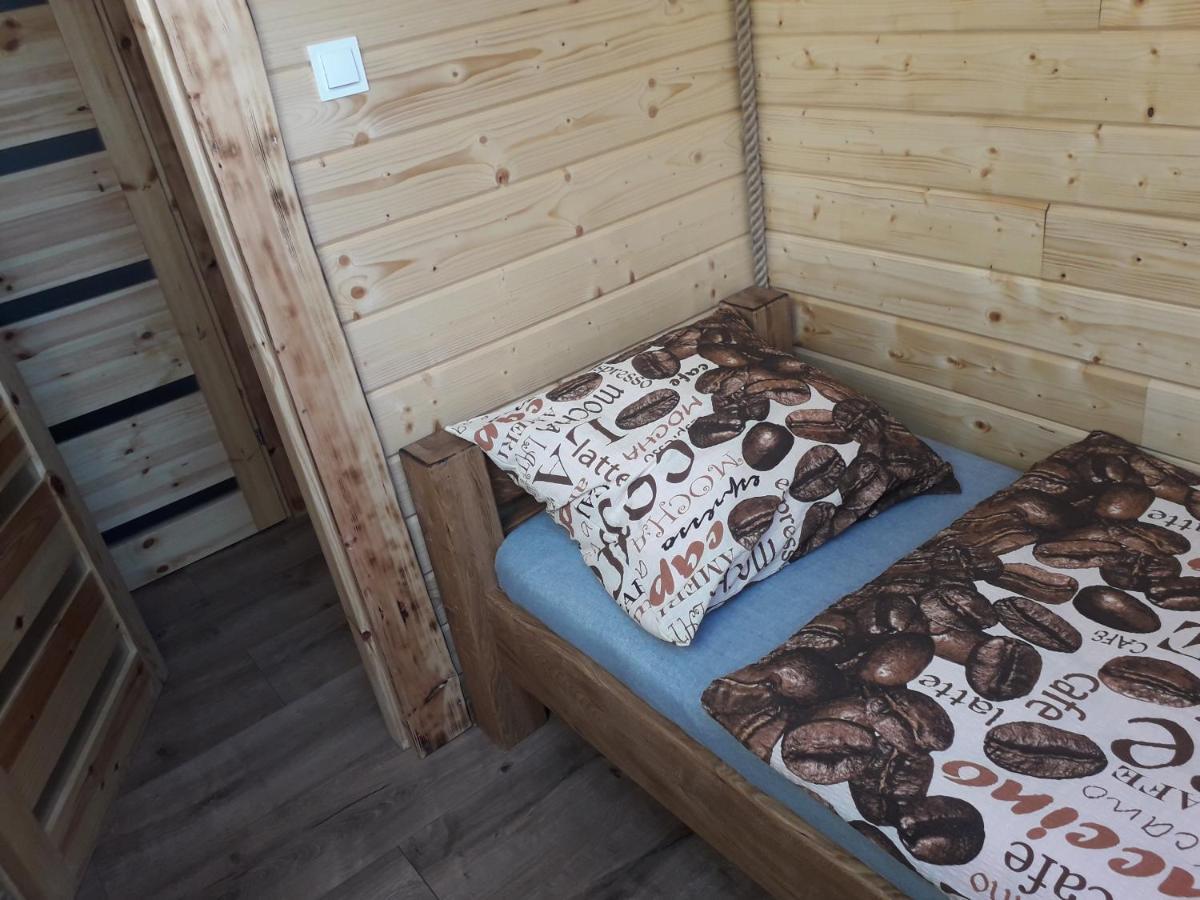 Jaskowa Chata Bieszczady Apartament Z Basenem Baligród المظهر الخارجي الصورة