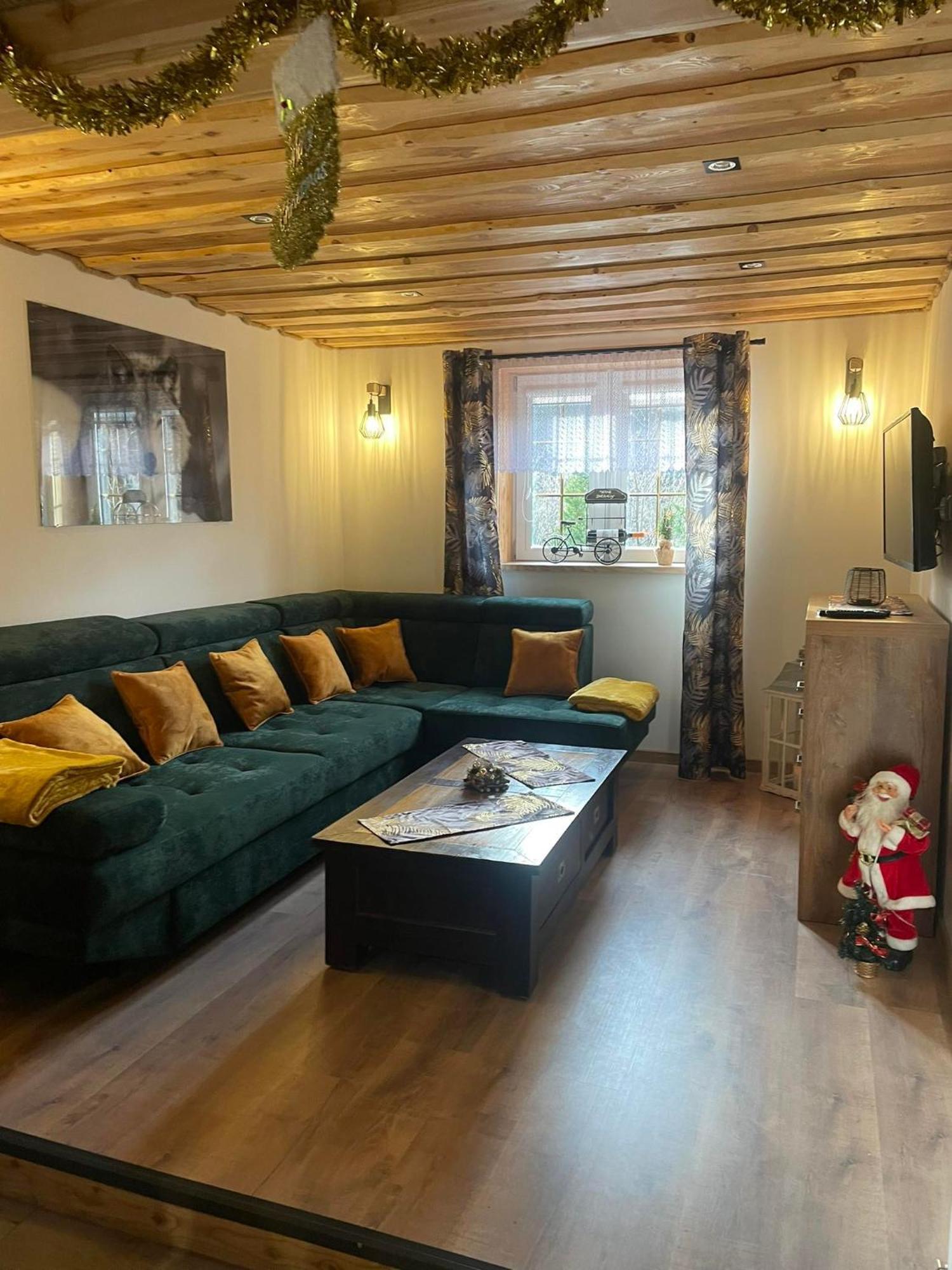Jaskowa Chata Bieszczady Apartament Z Basenem Baligród المظهر الخارجي الصورة