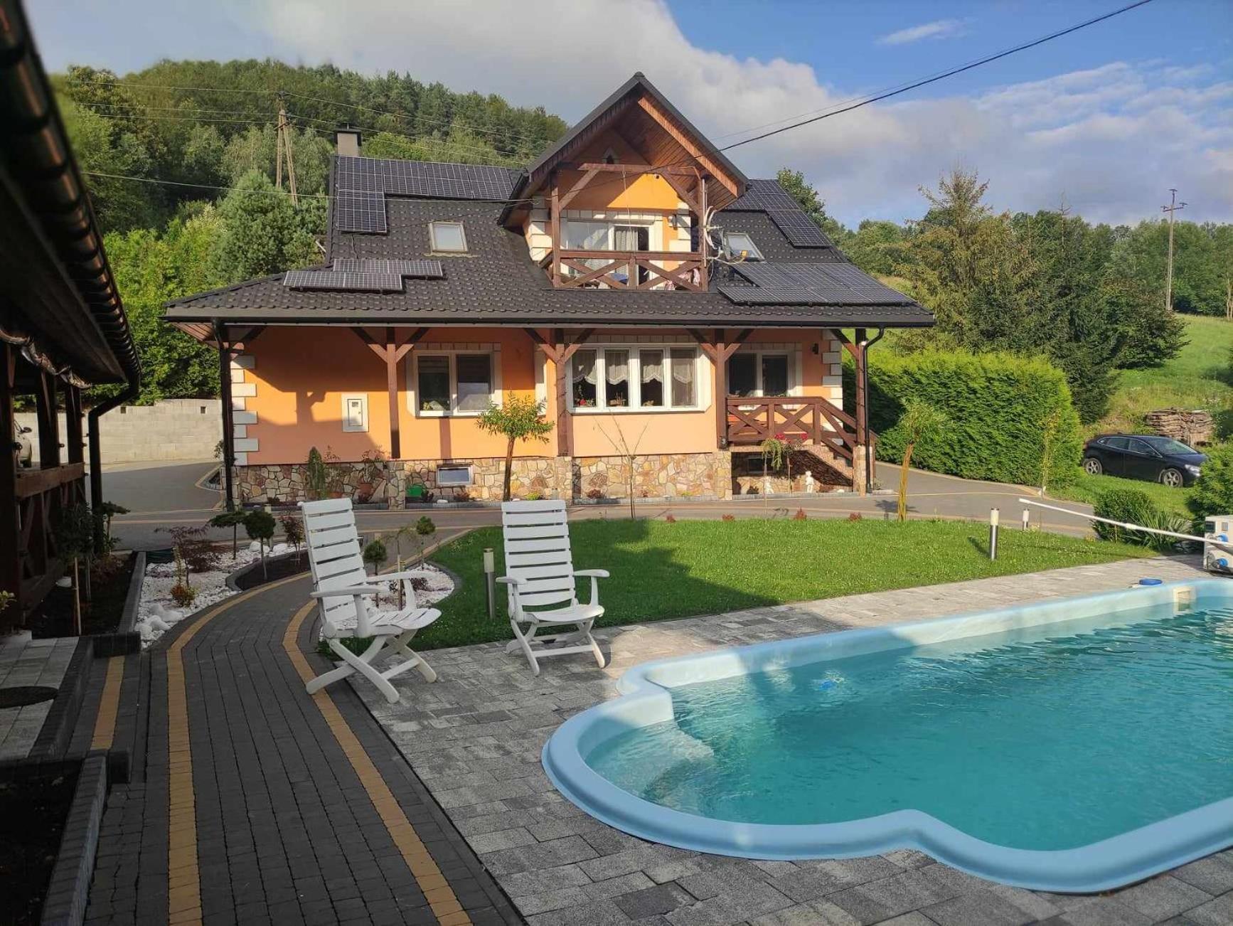 Jaskowa Chata Bieszczady Apartament Z Basenem Baligród المظهر الخارجي الصورة